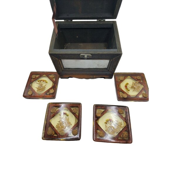 VTG Set of 4 Lucite Floral Coasters with Wooden Storage Box MCM - Picture 8 of 9